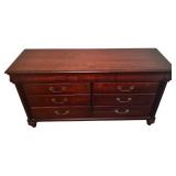 MBR - Ethan Allen British Classics 8-Drawer Dresser in Cherry Finish