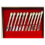 K - Oneida Stainless Flatware Set with Wooden Case - 78 Pieces