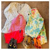 LR - Summer Clothing and Sandals Collection L/XL - 7 Pieces