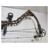 Matthews Solocam Bow with Releases