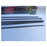 18 Carbon Express Maxima 350 Arrows with Field Tips - Length 29"