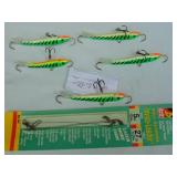 Mixed Lot of 5 - Rapala Jigging Raps and 3 Pack Leaders