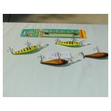 Mixed Lot of 4 - Rapala Flicker Shad Raps and Pack of 3 Leaders