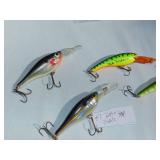 Mixed Lot of 3 - Wally Diver Lures, 2 - #7 Rapala Rattlin Raps