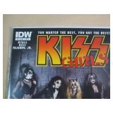 IDW #5 Cover A Kiss Girls Kiss Meet...