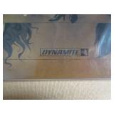 2 Dynamite #4 Kiss Vampirella Comic...