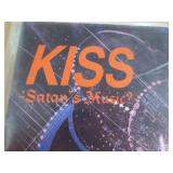 Celebrity Comics Kiss -Satan