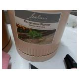 Planters, Garden Gloves and Garden ...