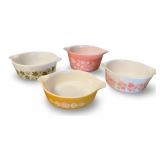 4 Vintage Pyrex Bowls with Floral Patterns