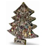 Vintage Jewelry Christmas Tree Art with Jewelry, Brooches & Beads