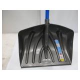 NEW Suncast 20" Steel Core Combo Snow Shovel and Pusher NEW Suncast 20" Steel Core Combo Snow Shovel and Pusher