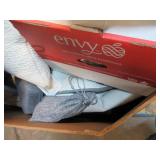 Pallet of Store Overstock and Ecommerce Product and Returns Pallet of Store Overstock and Ecommerce Product and Returns