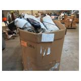 Pallet of Miscellaneous Recycled Tarps - Roughly 1700 lbs Mixed - XL Tarps Pallet of Miscellaneous Recycled Tarps - Roughly 1700 lbs Mixed - XL Tarps
