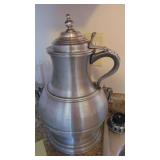 15- Crystal Champagne Flutes and Urn Sharped Ice Bucket