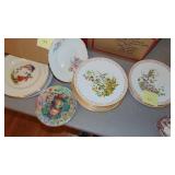 Edward Marshall Boehm Plate Collection 12 Plates with 24Kt Border and Other Misc Plates