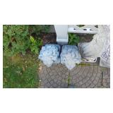 2- Garden Columns and 2 Lion Statues, As seen, not perfect