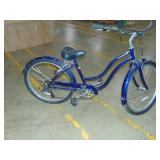 Schwinn  Mikko 7 Step-Thru Schwinn  Mikko 7 Step-Thru