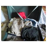 Large Samsonite suitcase with a var...