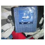 Large Samsonite suitcase with a var...