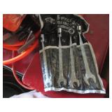 Shallow, deep and swivel sockets, c...