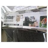 Martini Glass & Casino Neon Lamps i...