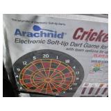 Arachnid electronic Dartboard with ...