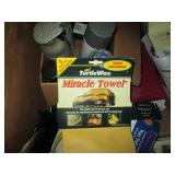 Large box containing spray paints, ...