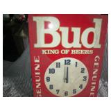Bud King of beers single hand batte...