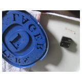 Bud King of beers single hand batte...