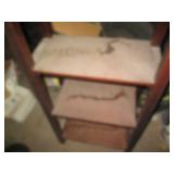 5ft Wood shelf with ascending size ...