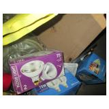 Large lot of household tools, suppl...