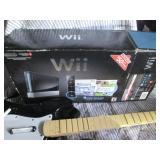 Nintendo Wii game console with orig...
