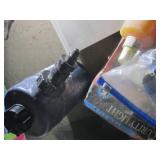 B9x of random garage and yard tools...