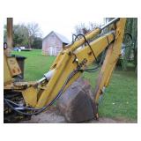 Long 1400 Tractor Loader Backhoe