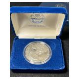 1986 PROOF AMERICAN SILVER EAGLE IN ORIGINAL MINT BOX
