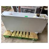 Jobox L-Shaped Steel Liquid Transfer Tank in White BRAND NEW - SMALL DENT See Pictures Model # 480000 MSRP $719.25