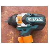 Makita Cordless Impact Wrench XWT08, DC18RC Lithium Optimum charger, 5.0Ah battery