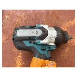 Makita Cordless Impact Wrench XWT08, DC18RC Lithium Optimum charger, 5.0Ah battery