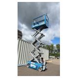 Genie GS1930 Scissor Lift. 500# platform maximum. Hours: Only 832. 19 foot height SEE VIDEO