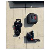Bosch GCL100-40G Green Beam Self-Leveling Cross-Line Laser with Plumb Points