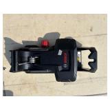 Bosch GCL100-40G Green Beam Self-Leveling Cross-Line Laser with Plumb Points