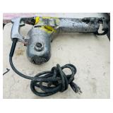 Black & Decker Heavy Duty Electric Hammer, powers up & comes with bits