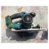 (2) Makita XSC01 handheld circular saws with 2 18V 3.0 AH batteries & a DC18RA charger