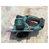 (2) Makita XSC01 handheld circular saws with 2 18V 3.0 AH batteries & a DC18RA charger