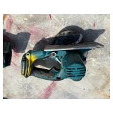 (2) Makita XSC01 handheld circular saws with (2) 18V 3.0 AH batteries & a DC18RA charger