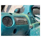 (2) Makita XSC01 handheld circular saws with (2) 18V 3.0 AH batteries & a DC18RA charger