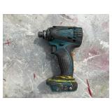 (2) Makita impact drivers XDT08 with (2) 18V batteries & a DC18RC charger