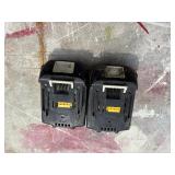 (2) Makita impact drivers XDT08 with (2) 18V batteries & a DC18RC charger