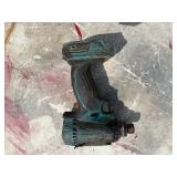 (2) Makita impact drivers XDT04 with (2) 18V batteries & a DC18RC charger