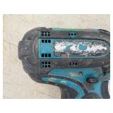 (4) Makita rotary hammer drills BHP452, XPH01, LXPH01: Includes DC18RC chargers and 18V batteries